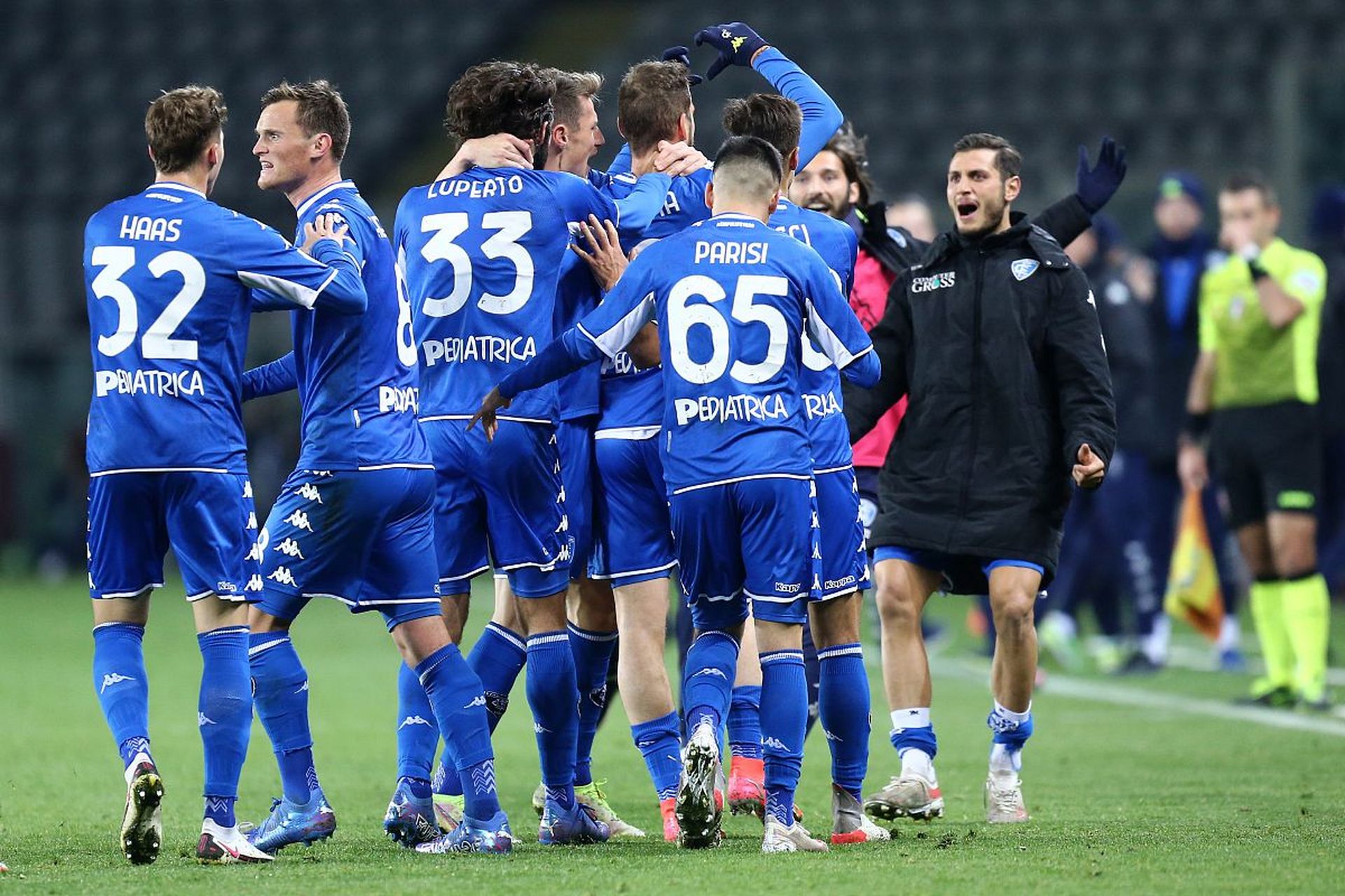 巴克利眼中 巴克利眼中