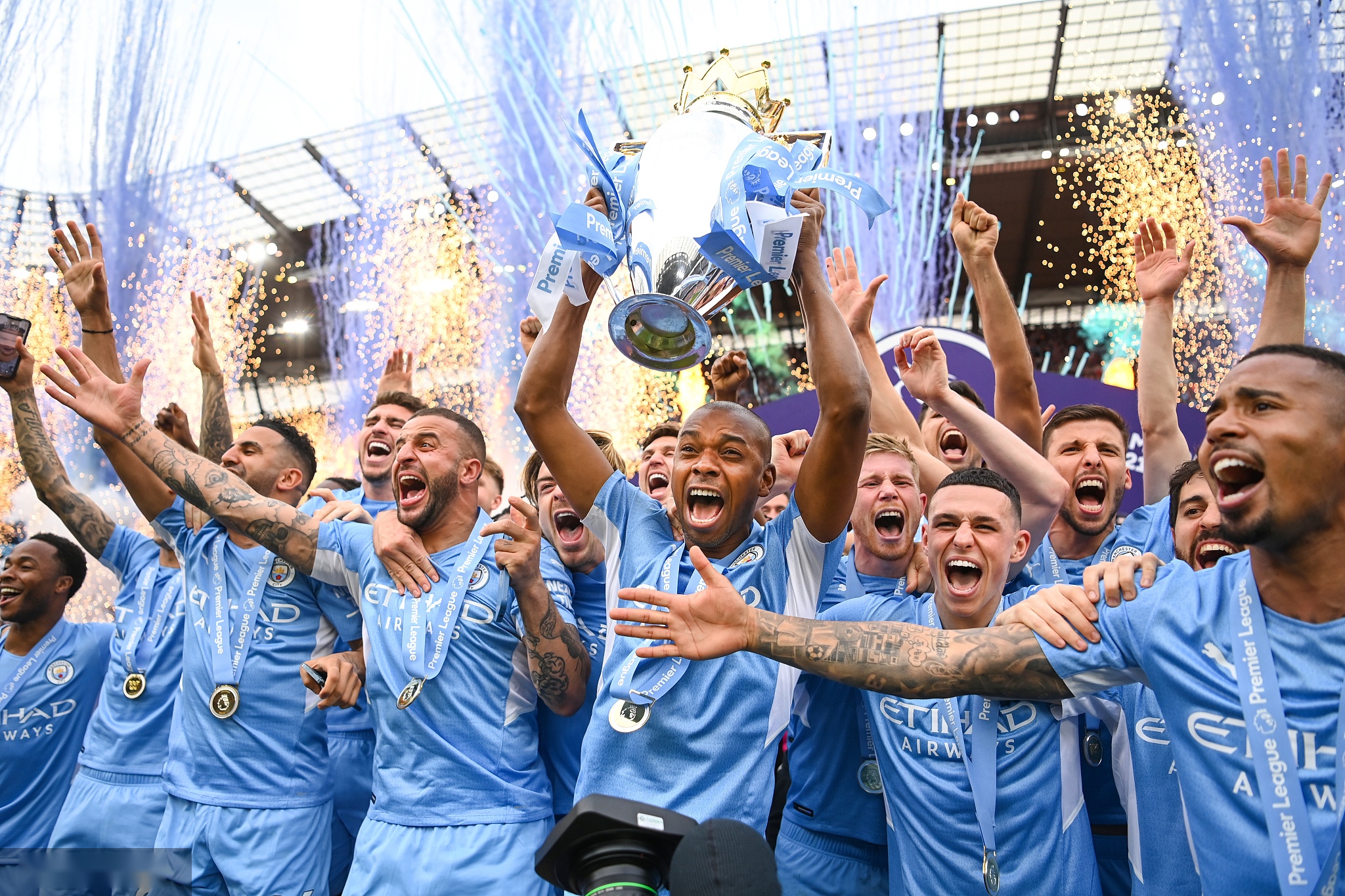 皮尔斯自身 皮尔斯自身